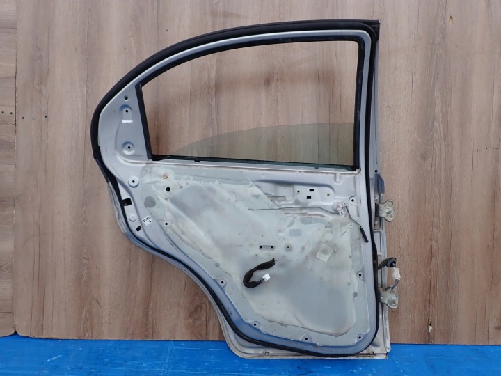 фото №9, Chevrolet aveo sedan 4d t250 07- двері ліві задні 92u