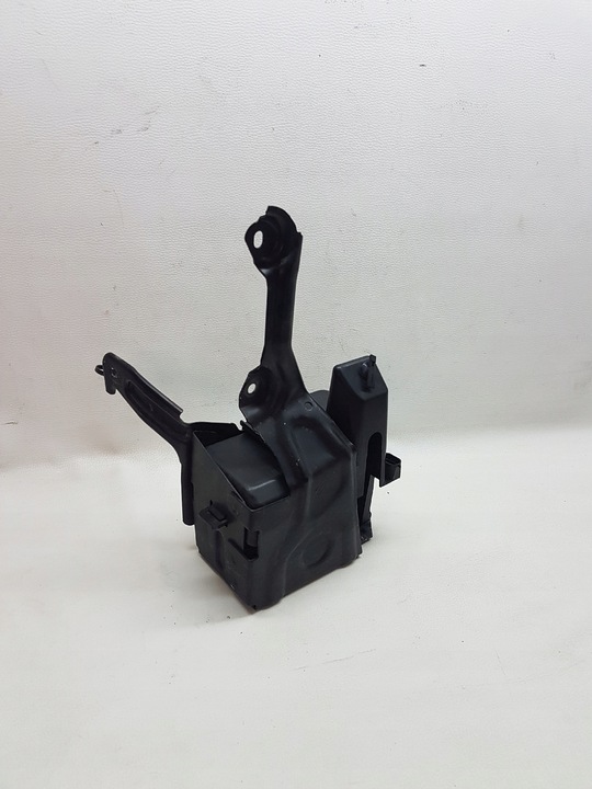 фото №4, Volvo крепление акумулятор старт сплав 31298455