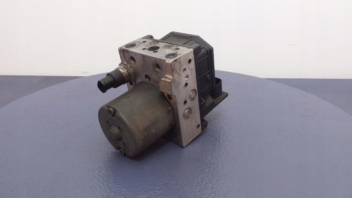 фото №4, Toyota avensis t25 2.0 d4d блок управления abs 44540-05051 0265225387