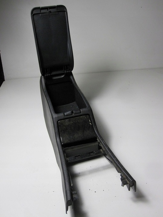 фото №8, Тунель з підлокітником mercedes e-klasa w210 97r