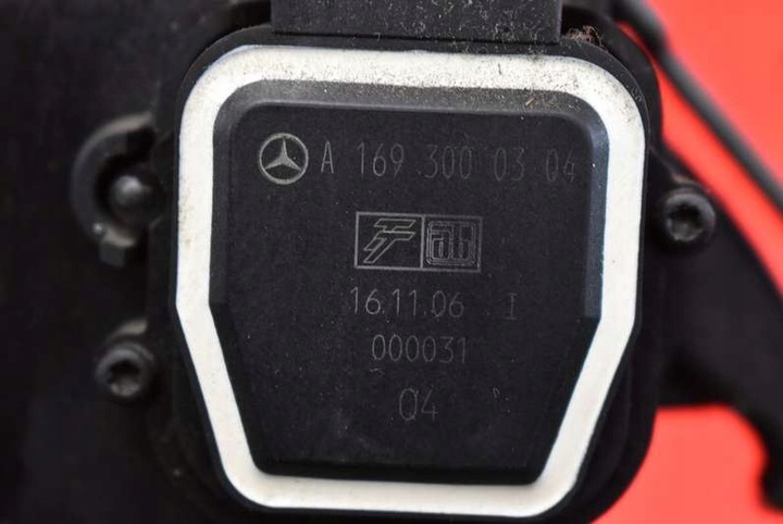 фото №8, Потенциометр педаль газа eu a1693000304 mercedes a-klasa w169 2.0 cdi 82 km