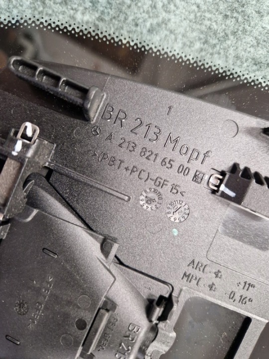 фото №9, Mercedes e класс 213 a2138216500 стекло лобовое перед оригинал