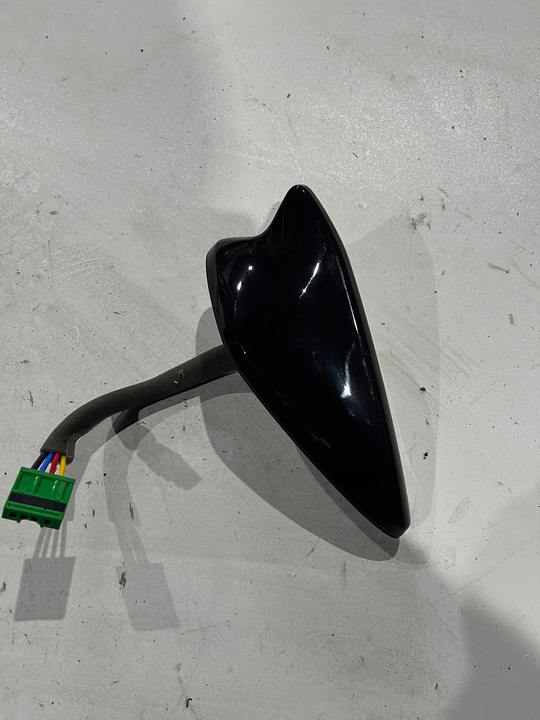 фото №1, Антена дахова плавник hyundai tucson iv 2023 96210-n7400