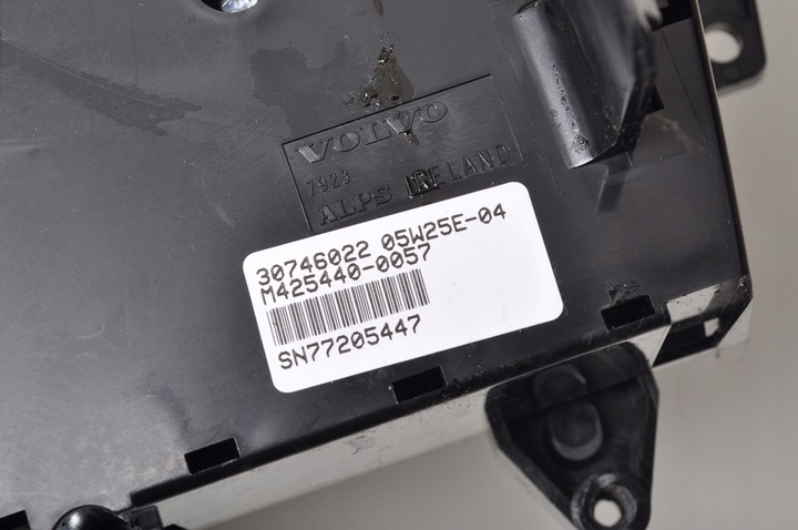 фото №9, Volvo s60 панель переключатель кондиционера 30746022