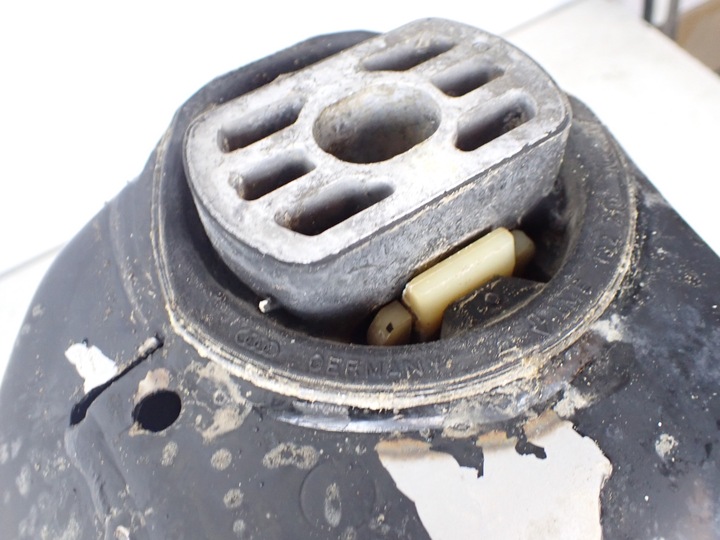 фото №7, Підрамник візок колиска передня з датчиками audi a8 s8 d3 5.2 fsi коротка