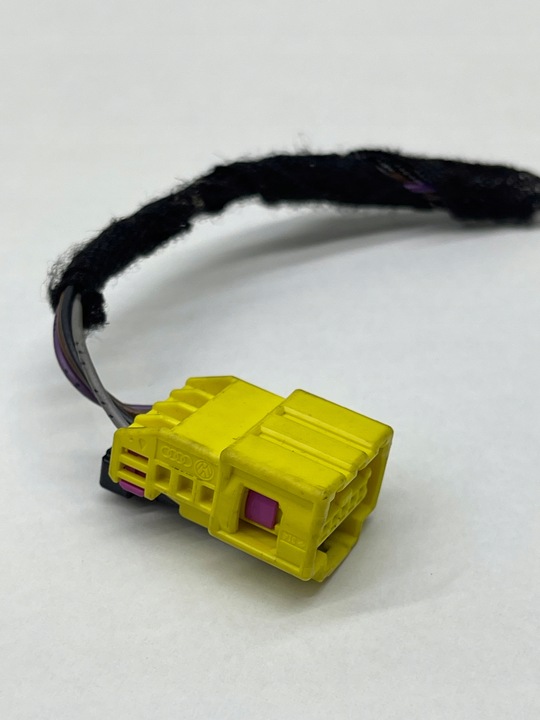 фото №6, Audi volkswagen seat skoda штекер разъём соединитель + шланг 4h0972775