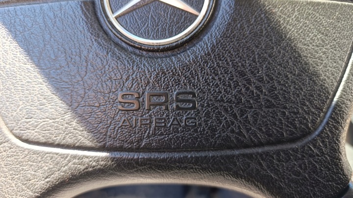 фото №10, Руль mercedes w210