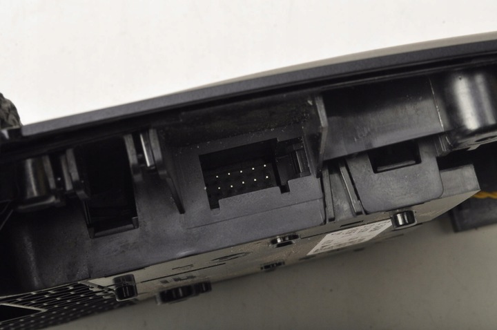 фото №7, Bmw f40 освітлення лампа кабіни інтер'єру 21r