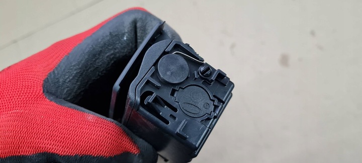 фото №8, Sq8 4m rsq8 q8 попільничка права праві зад задня 24r 4g8857406a