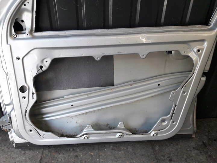 фото №11, Дверь правый перед vw golf iv 5d la7w