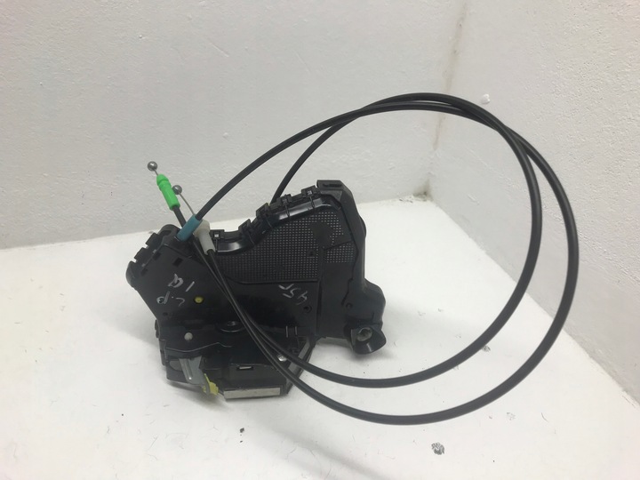 фото №1, Toyota iq 2010r замок двері лівий перед європа