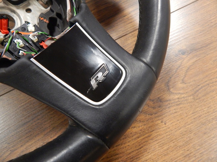 фото №12, Vw touareg 7p6 - кермо нагрівання пелюстки r-line