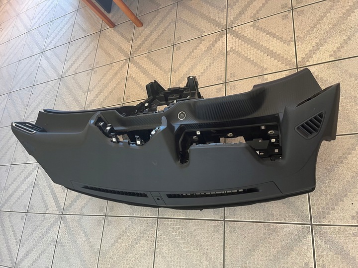 фото №6, Капот раздаточная панель peugeot 2008 2019- eu