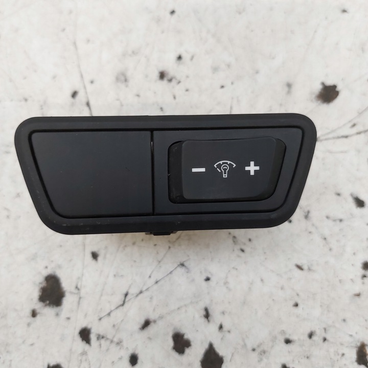 фото №1, Hyundai ix35 кнопка регулировка освещение 93700-2s300