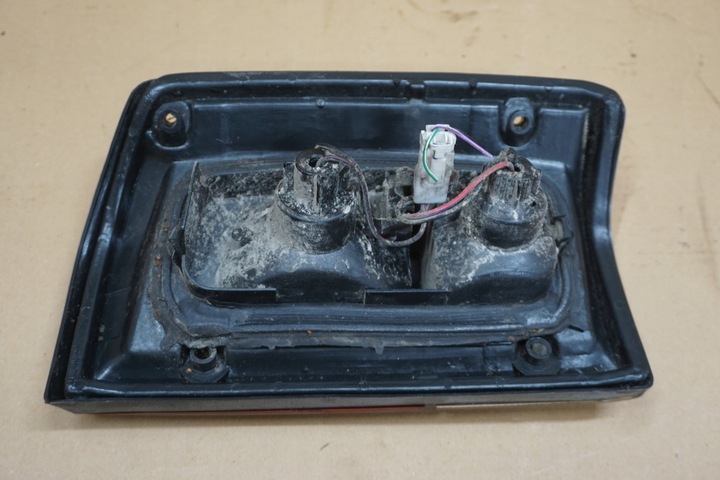 фото №14, Nissan patrol лампа лівий зад ліва задня w крило gr y60 eu