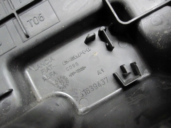 фото №6, Doblo ii combo d рестайлінг 1.3 multi-jet 15r коробка запобіжників 51839437