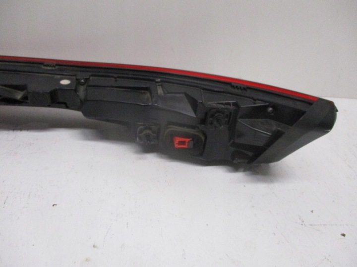 фото №6, Лампа кришки накладка audi q4 89a e-tron 21r led 89a9450953