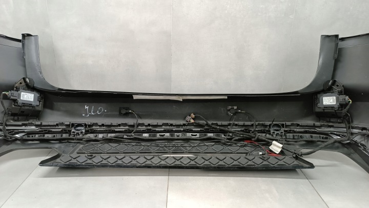 фото №13, Задній бампер volkswagen vw touareg iii 3 760 рестайлінг r-line 23- / радари