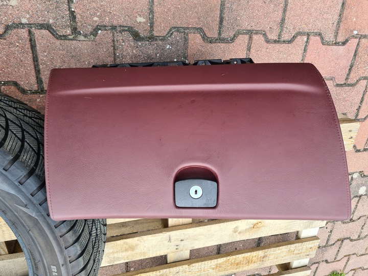 фото №1, Бардачок пасажира бордовий peugeot 407 купе