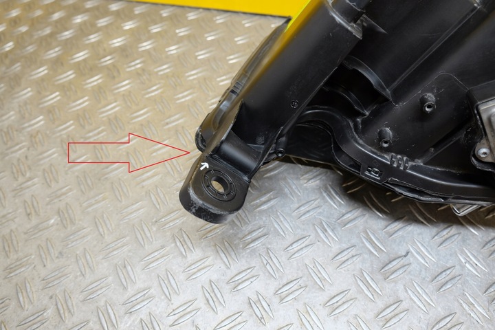 фото №15, Jeep grand cherokee 2017- фара лампа ксенон права usa