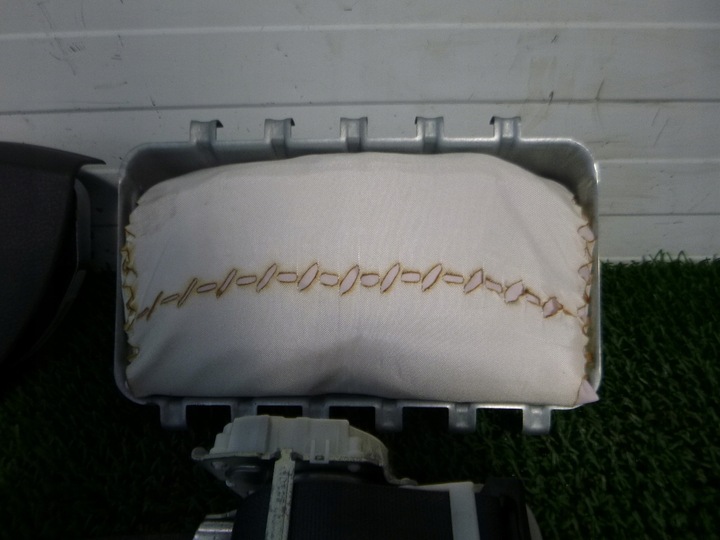 фото №4, Voyager v 08- подушка безпеки натягувачі ремені подушка kpl