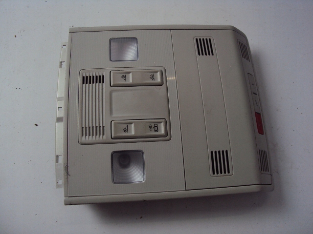 фото №1, Лампа стеля vw t-roc 2017-