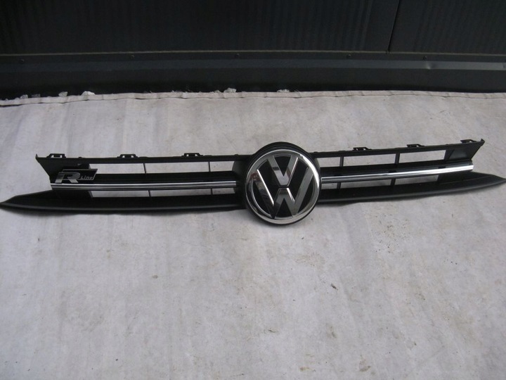 фото №1, Решётка решётка радиатора vw polo r-line оригинал 2g0853651m