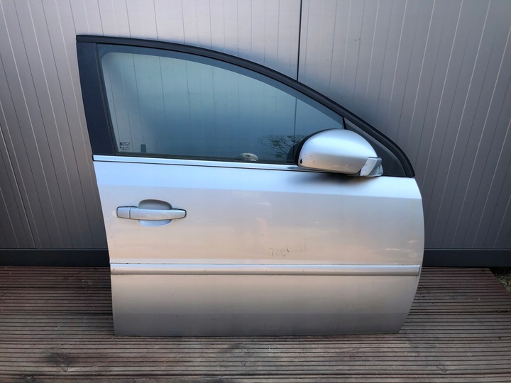 фото №1, Vectra c комплектные дверь правые перед