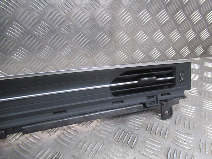 фото №8, Audi a7 s7 rs6 4k планка воздуховод панели 4k1820902a