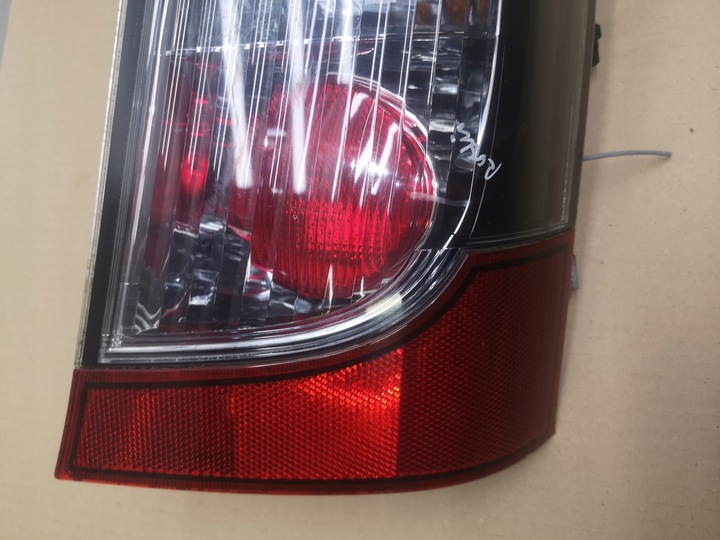 фото №8, Лампа правый зад mitsubishi grandis 03-11