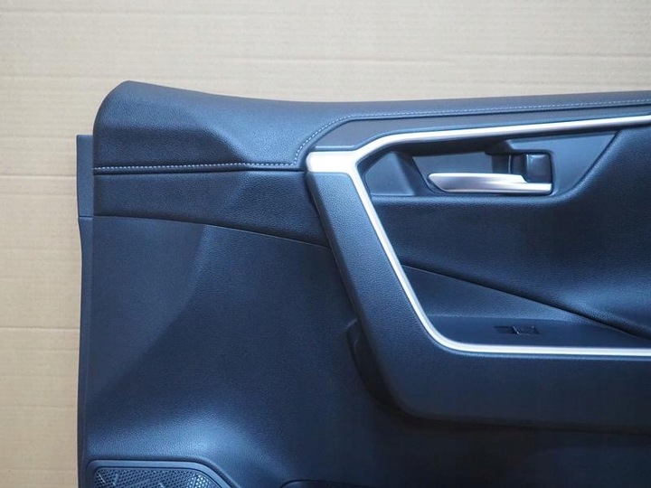 фото №6, Оббивка боковина двері праві перед toyota rav4 v