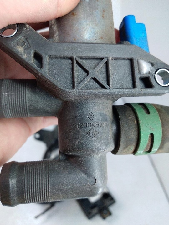 фото №5, Шланг води шланг клапан renault kangoo z.e 212309571r