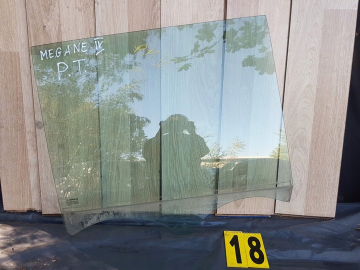 фото №1, Renault megane iv 4 скло бокова двері зад права