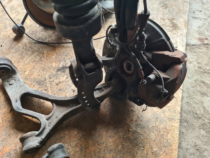 фото №8, Mcperson поворотный кулак правая левая q7 touareg cayenne