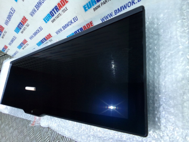 фото №9, Bmw 7 g70 монітор зад bmw theatre екран 20 km
