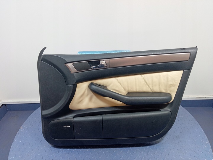 фото №1, Audi a6 c5 оббивка двері перед права шкіра