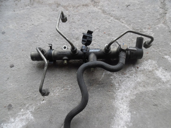 фото №1, Audi a8 d3 3.0tdi планка вприскувальний 059130090j