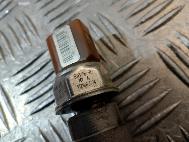 фото №11, Паливна рейка  vw passat b7 1.6 tdi 03l089s 0315201 r03l125a