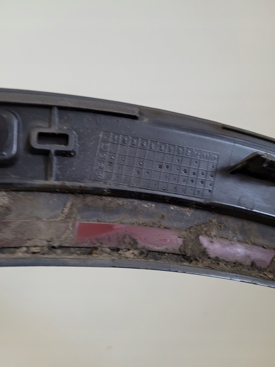 фото №13, Audi 4k 4ke etron планка крыльев левый перед накладка na крыло 4ke853717