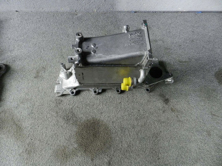 фото №1, Audi a4 b9 2.0 tdi 15- коллектор всасывающий 04l129766bb