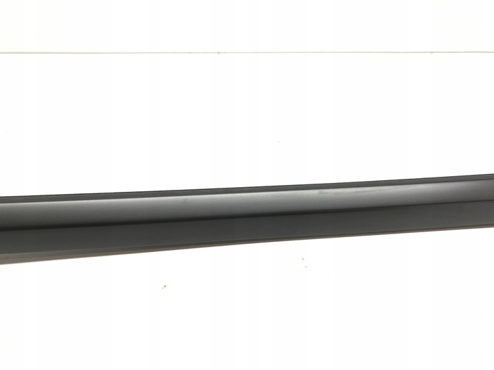 фото №4, Tesla модель y зовнішня планка задніх двері права 1621169-00-c