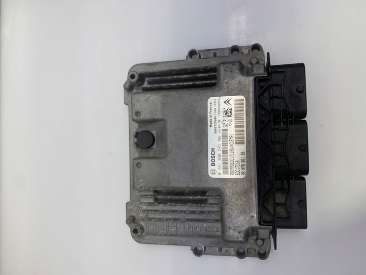 фото №1, Компьютер двигателя psa 0281030545 9807886180