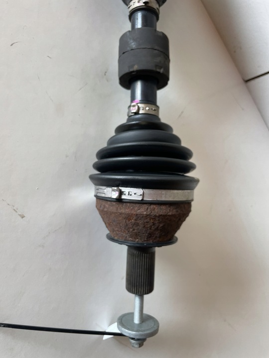 фото №3, Піввісь ліва автомат 2.4 d5 volvo s60 ii v70 iii s80 ii оригінальний номер 31367530