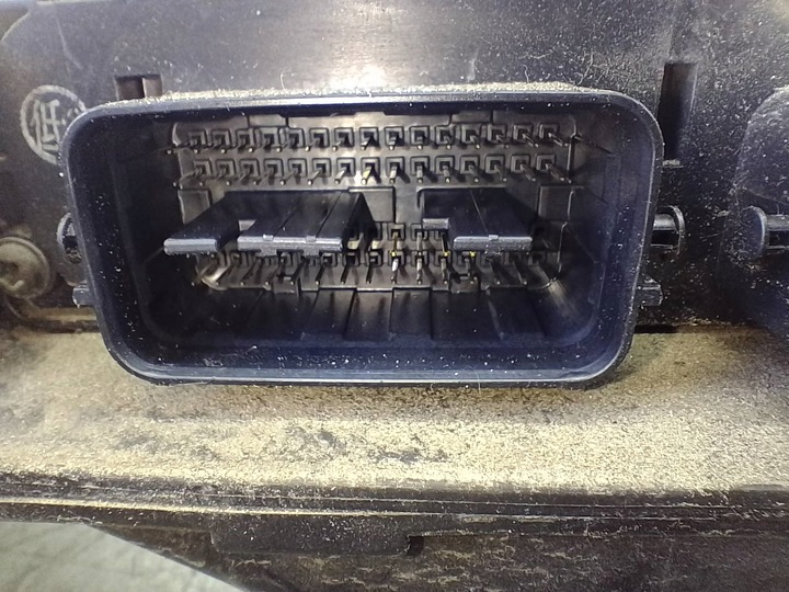 фото №7, Компьютер, блок управления mazda 3 100140-8552 z627 1.6 16v