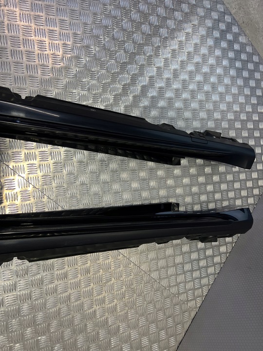 фото №3, Порог планка пороговая левая mercedes c-klasa w205 купе cabrio c63 amg-s рестайлинг