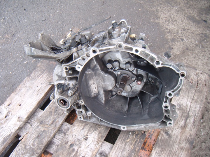 фото №4, Citroen c5 i ii 2.0 16v hpi 01-08 коробка передач коробки передач механическая коробка передач 140km 20dm66
