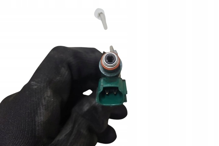 фото №1, Форсунка toyota prius _w3_ 2325021020 1.5l 2006