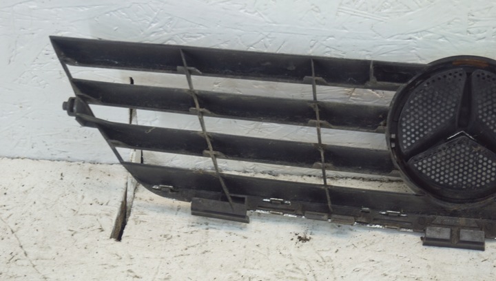 фото №8, Решітка радіатора решітка mercedes w203 купе a2038801083