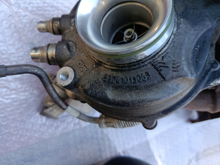 фото №11, Bmw f10 f20 n47d20d турбонагнітач biturbo 7823258 7823256 7823255 54359700