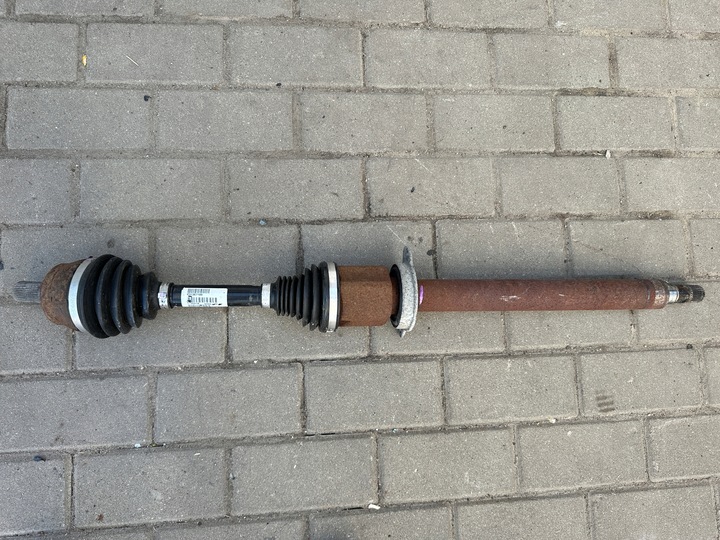 фото №1, Volvo v40 12-19 полуось правая передняя 31367199